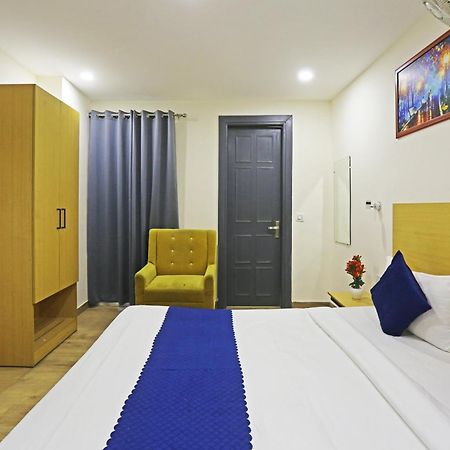 Hotel Twamev Residency Uttam Nagar Couple Friendly Delhi  Buitenkant foto