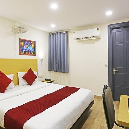 Hotel Twamev Residency Uttam Nagar Couple Friendly Delhi  Buitenkant foto
