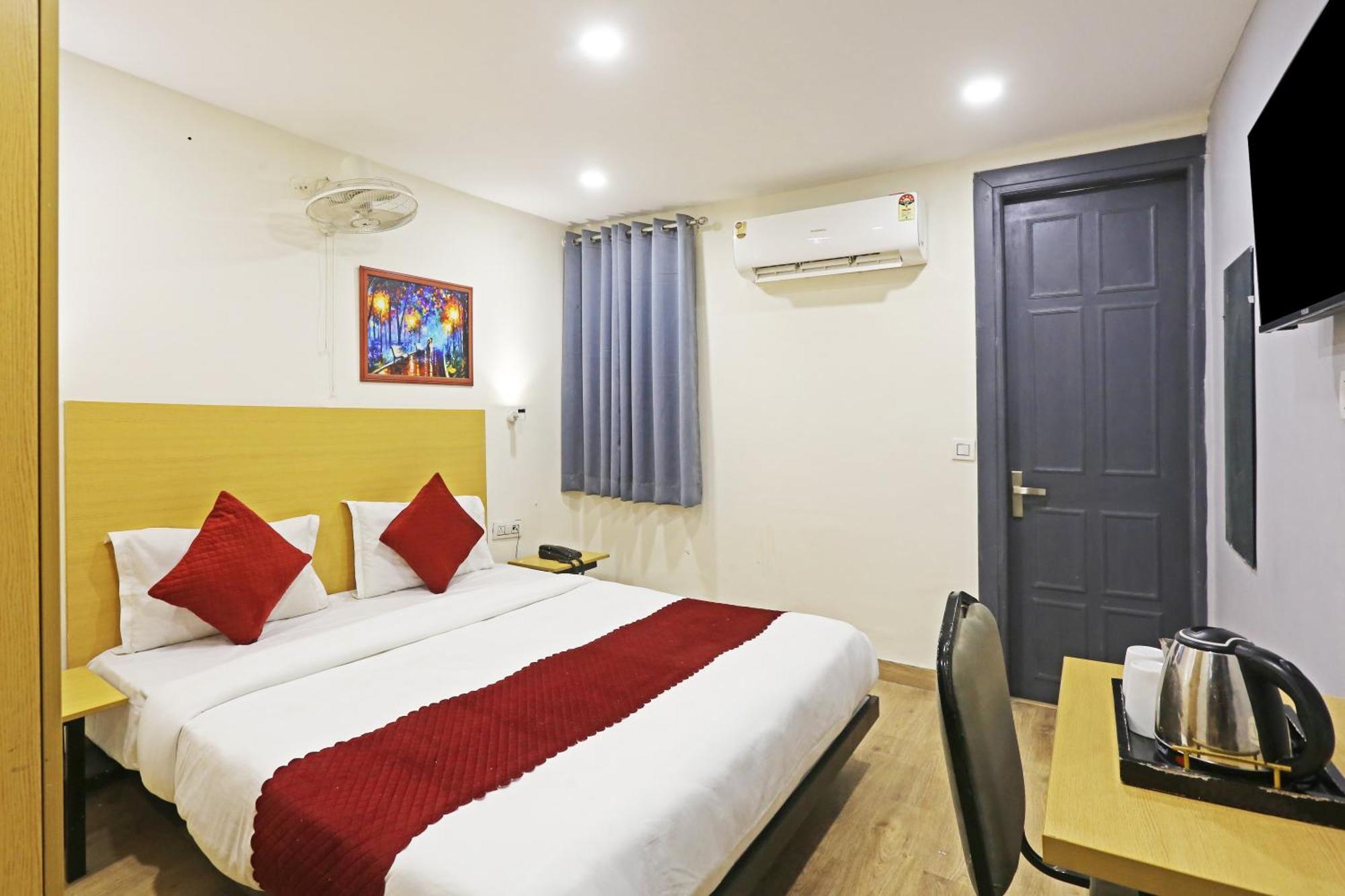 Hotel Twamev Residency Uttam Nagar Couple Friendly Delhi  Buitenkant foto
