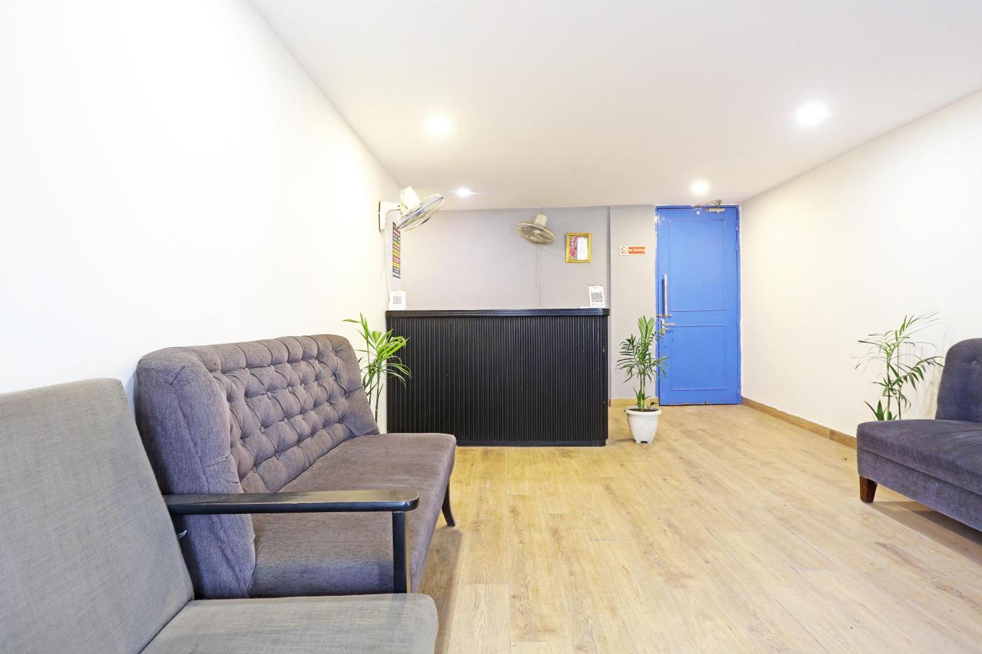 Hotel Twamev Residency Uttam Nagar Couple Friendly Delhi  Buitenkant foto